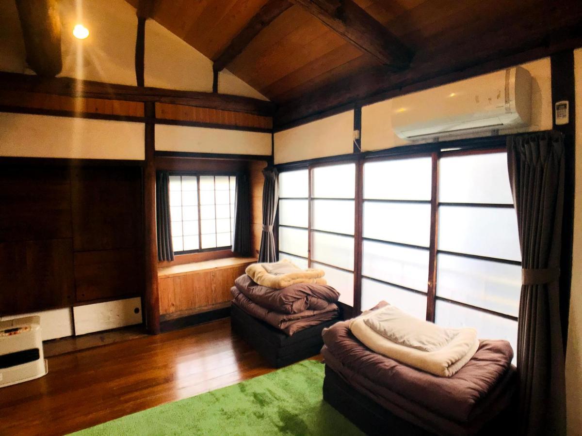 Guesthouse Yadocurly Onomichi Exteriör bild